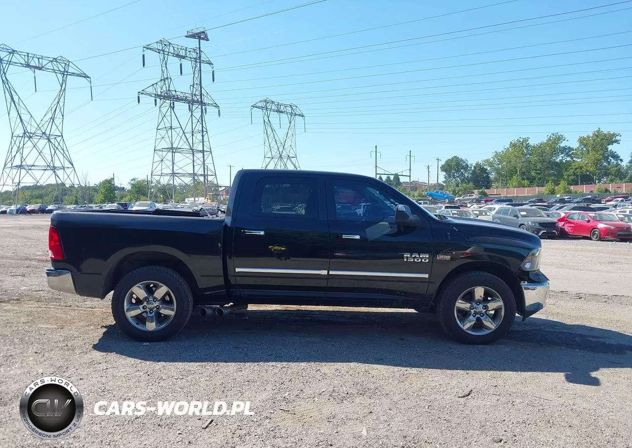 2015 Ram 1500 Big Horn VIN:3C6RR7LT7FG599339 - 14