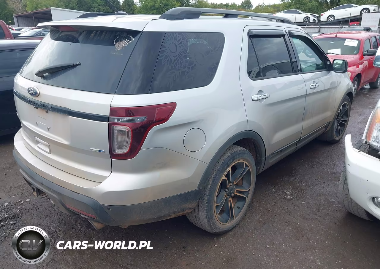 2014 Ford Explorer Sport VIN:1FM5K8GT0EGA40894 - 4