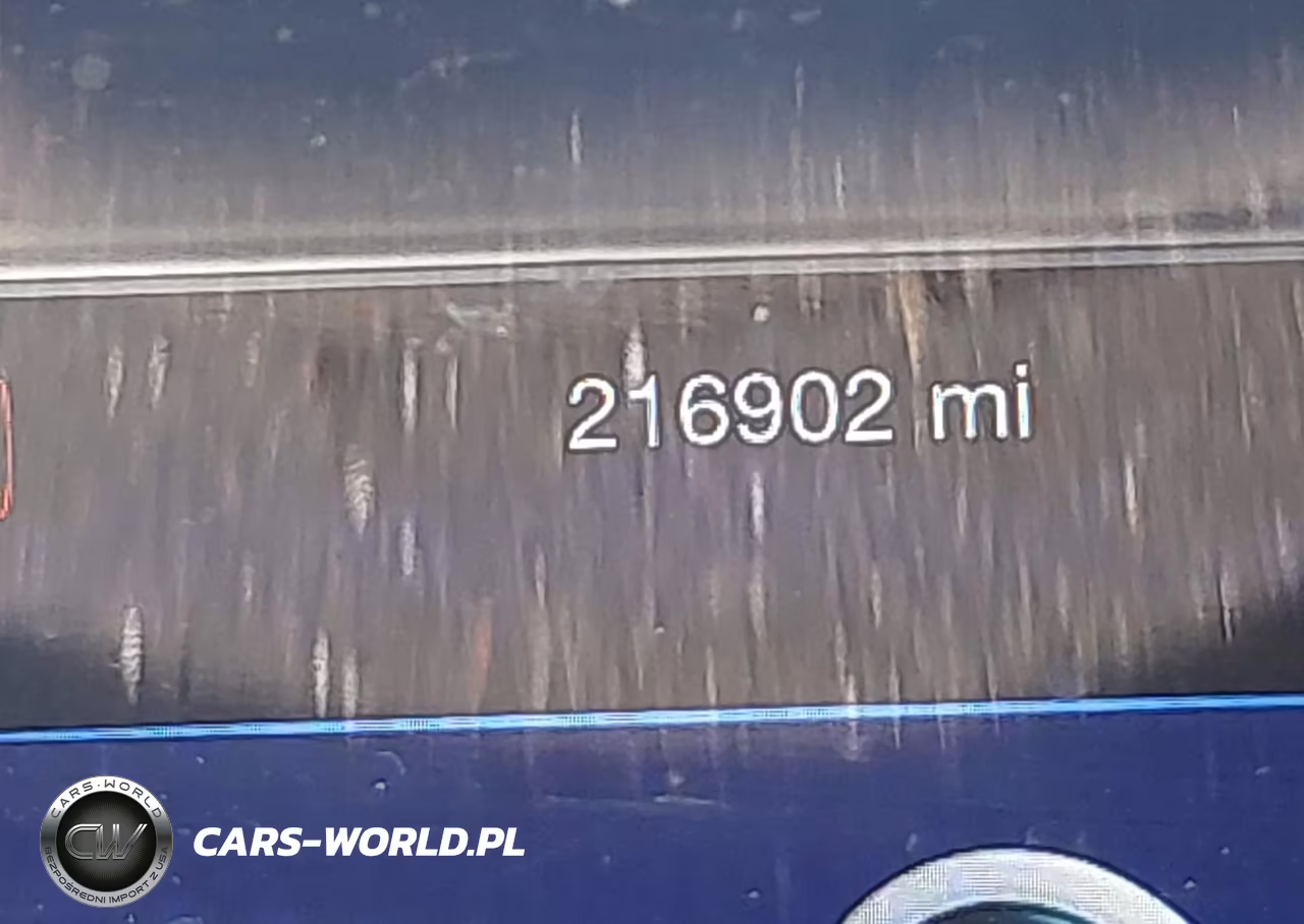 2015 Chrysler 200 C VIN:1C3CCCCB2FN545104 - 15