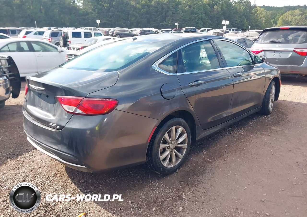 2015 Chrysler 200 C VIN:1C3CCCCB2FN545104 - 4