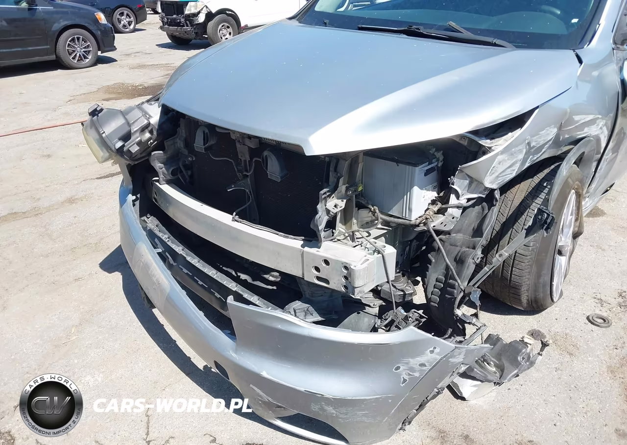 2015 Toyota Highlander Le Plus V6 VIN:5TDZKRFH4FS082145 - 20
