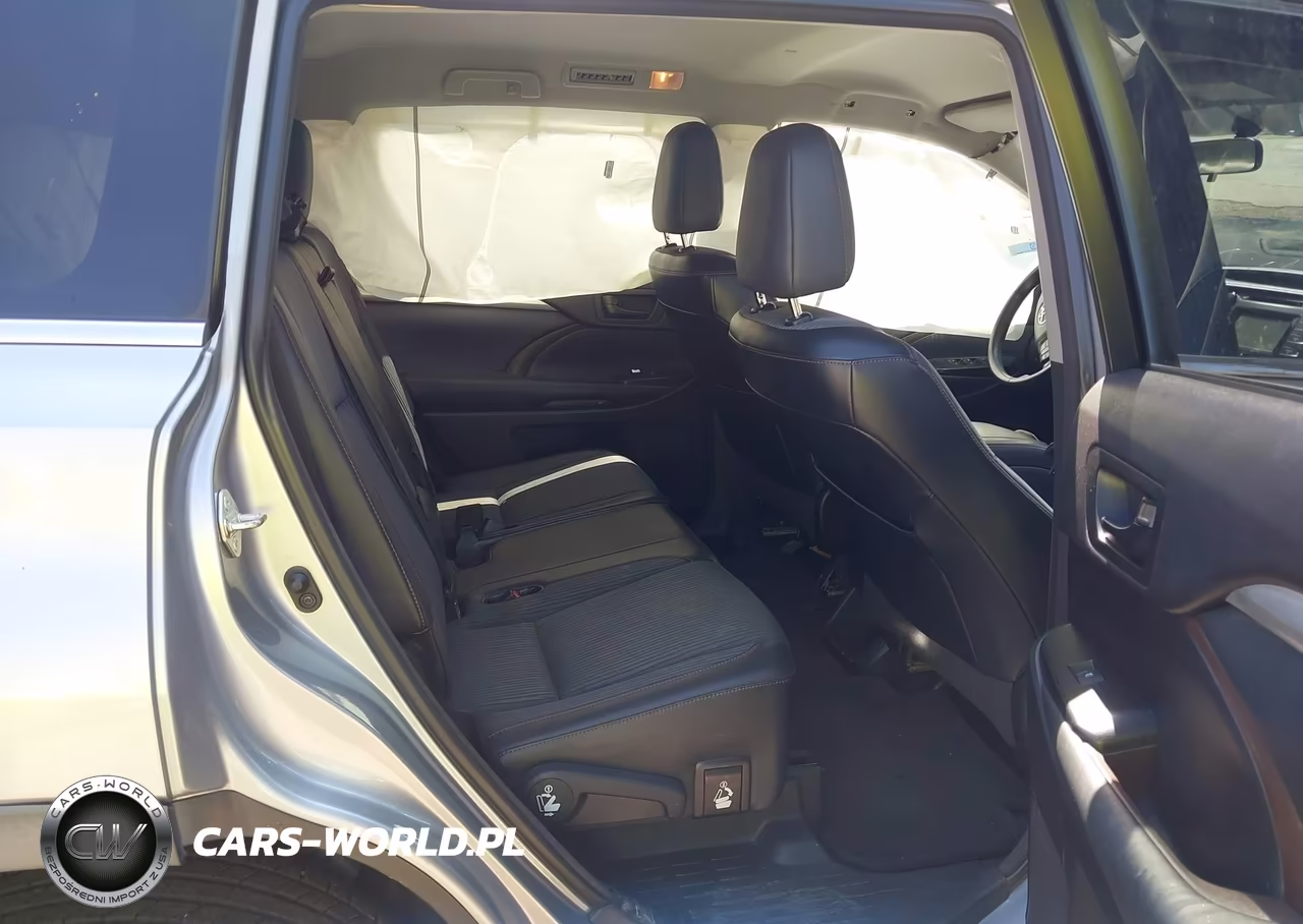 2015 Toyota Highlander Le Plus V6 VIN:5TDZKRFH4FS082145 - 8