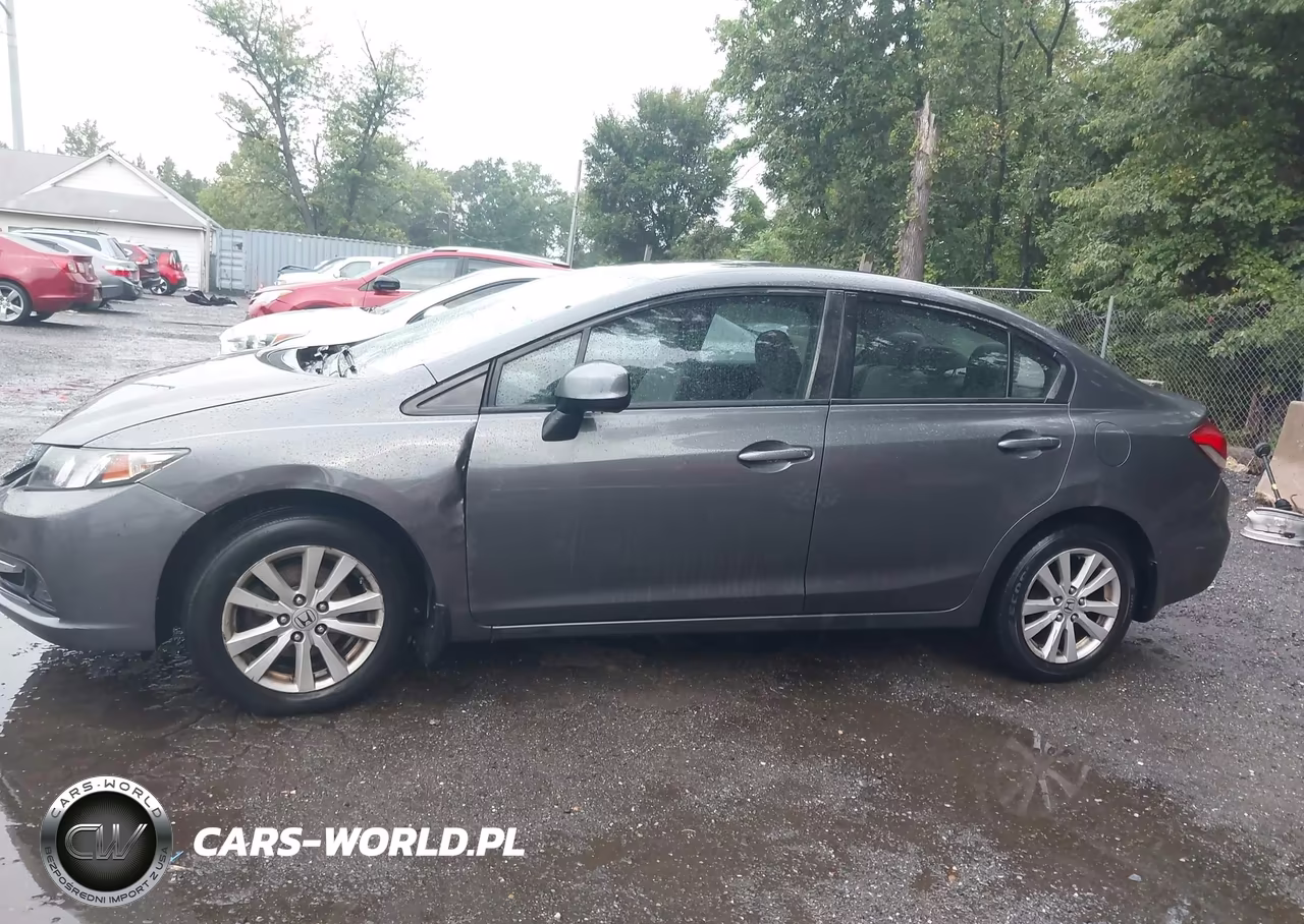 2013 Honda Civic Lx VIN:2HGFB2F5XDH576216 - 14