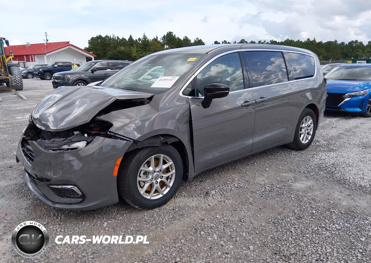 2025 Chrysler Pacifica Select VIN:2C4RC1BG4SR520841 - 2