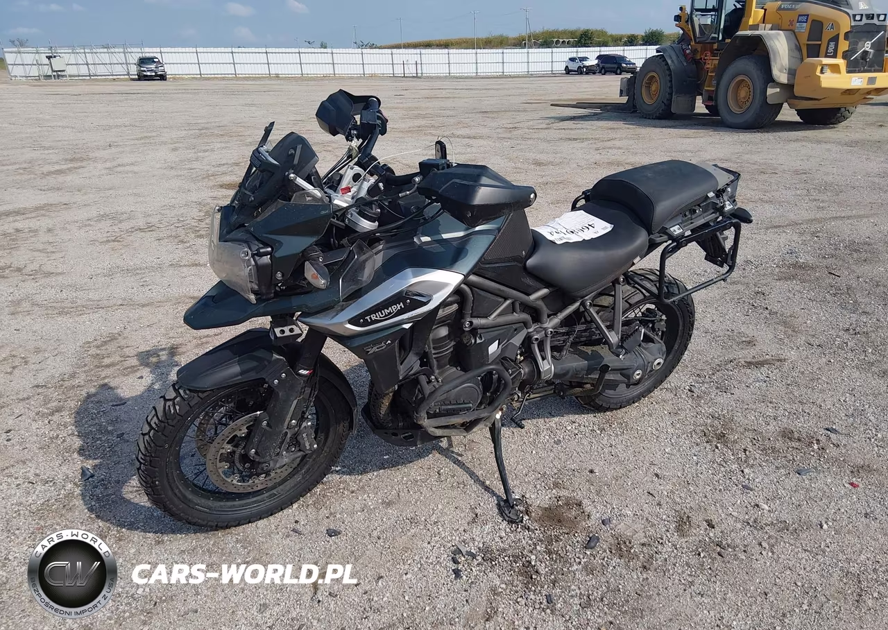 2018 Triumph Motorcycle Explorer Xca VIN:SMTF45XB8JJ865671 - 2