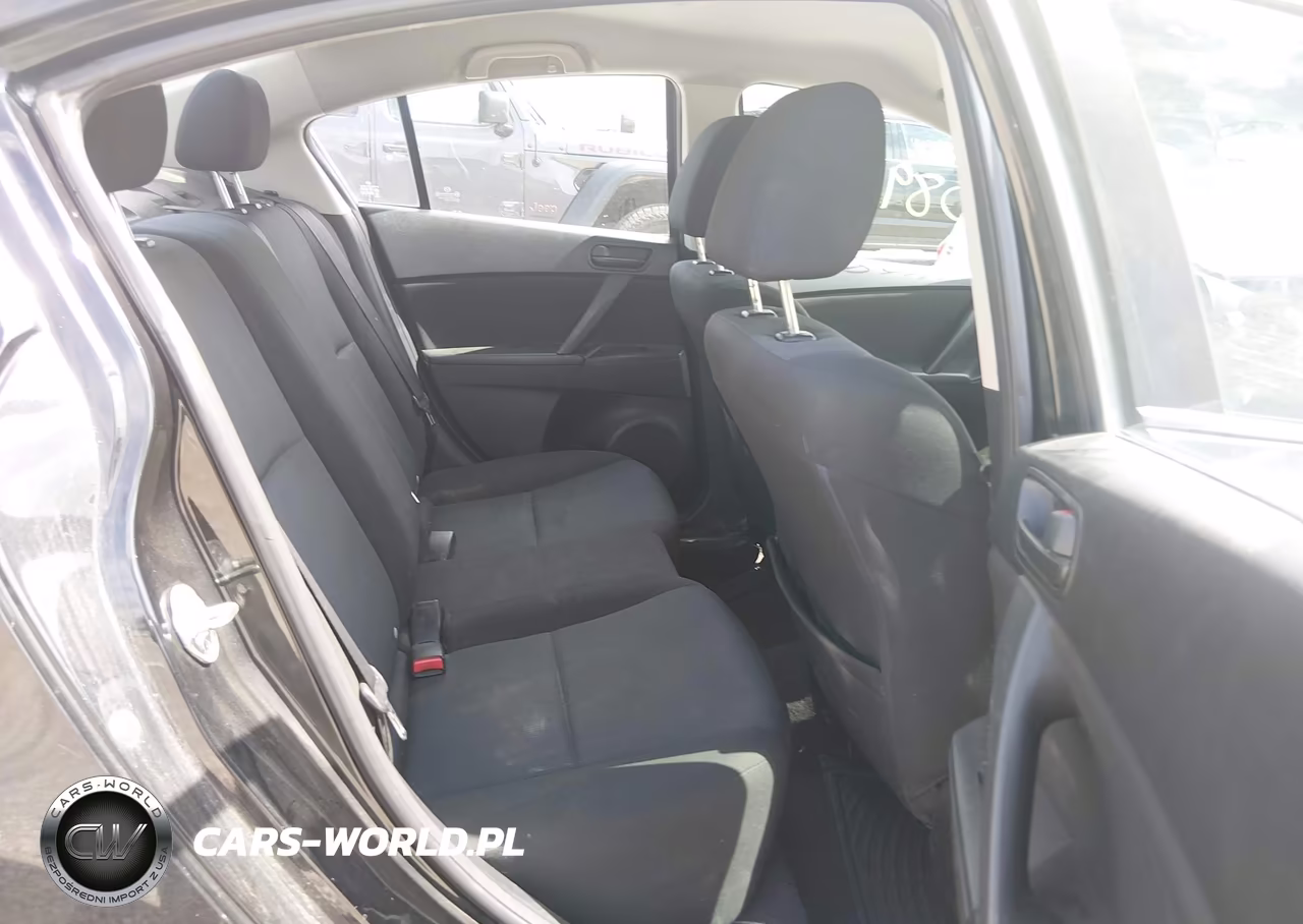 2011 Mazda Mazda3 I Sport VIN:JM1BL1UF3B1392778 - 8