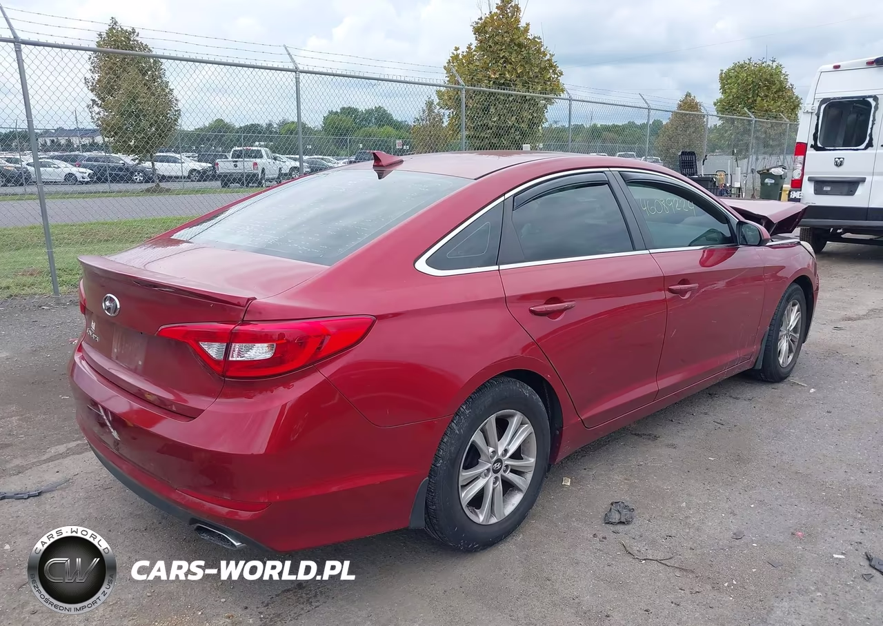 2016 Hyundai Sonata Se VIN:5NPE24AF3GH422786 - 4