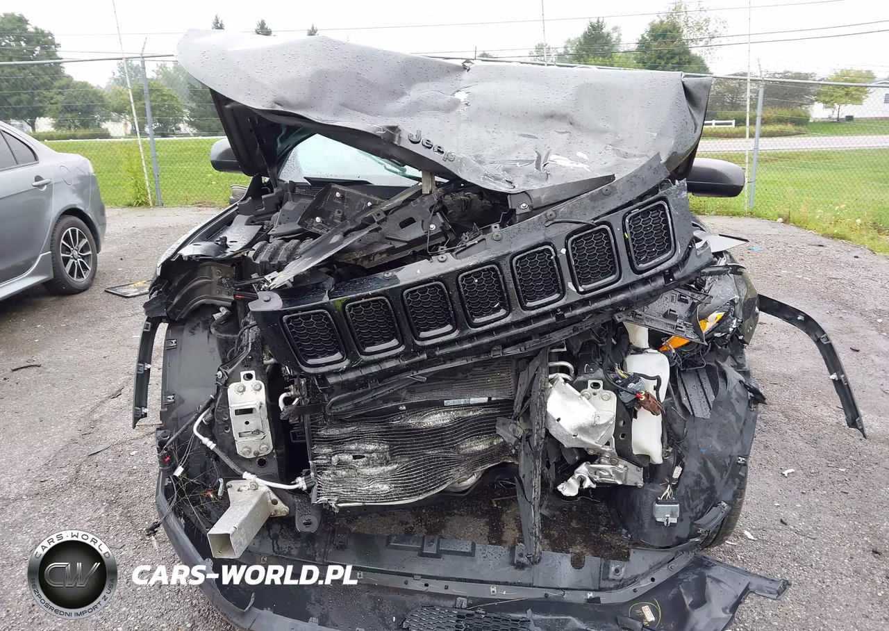 2018 Jeep Compass Altitude 4X4 VIN:3C4NJDBB3JT314402 - 12