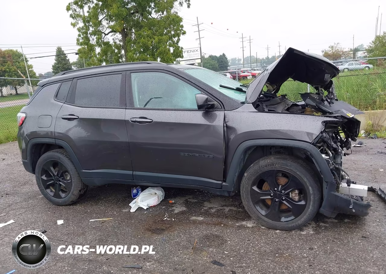 2018 Jeep Compass Altitude 4X4 VIN:3C4NJDBB3JT314402 - 13