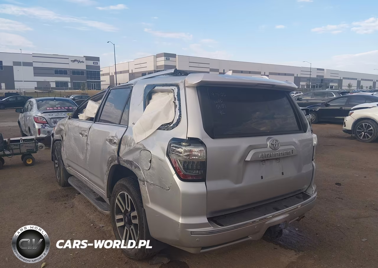 2024 Toyota 4Runner Limited VIN:JTEKU5JRXR6235650 - 3