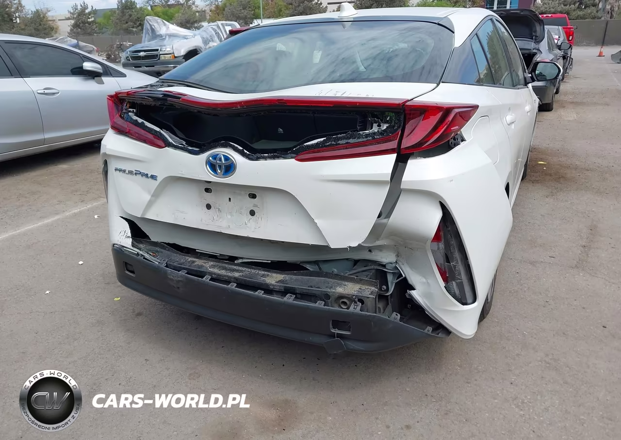 2020 Toyota Prius Prime Le VIN:JTDKARFP9L3162422 - 12