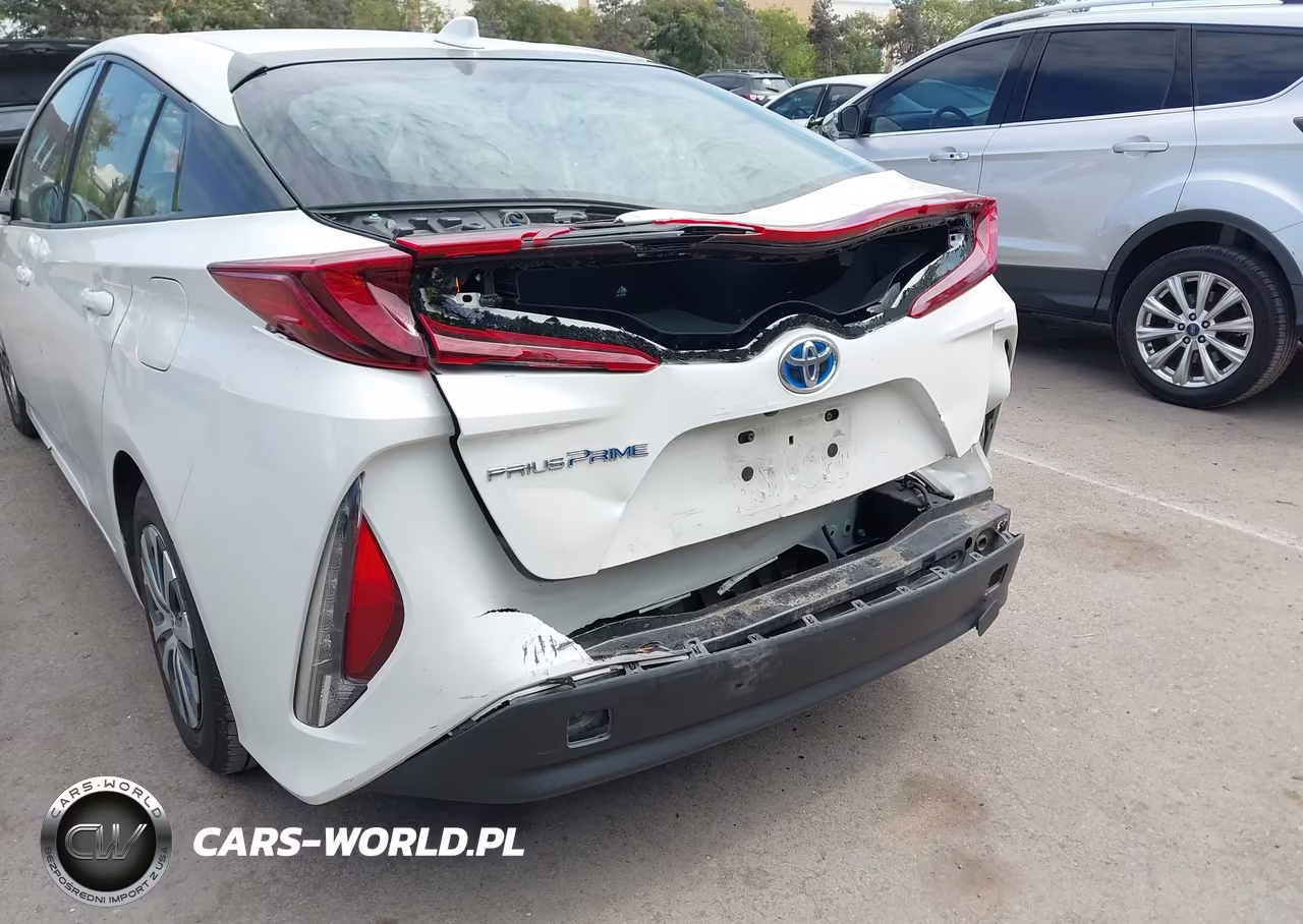 2020 Toyota Prius Prime Le VIN:JTDKARFP9L3162422 - 6