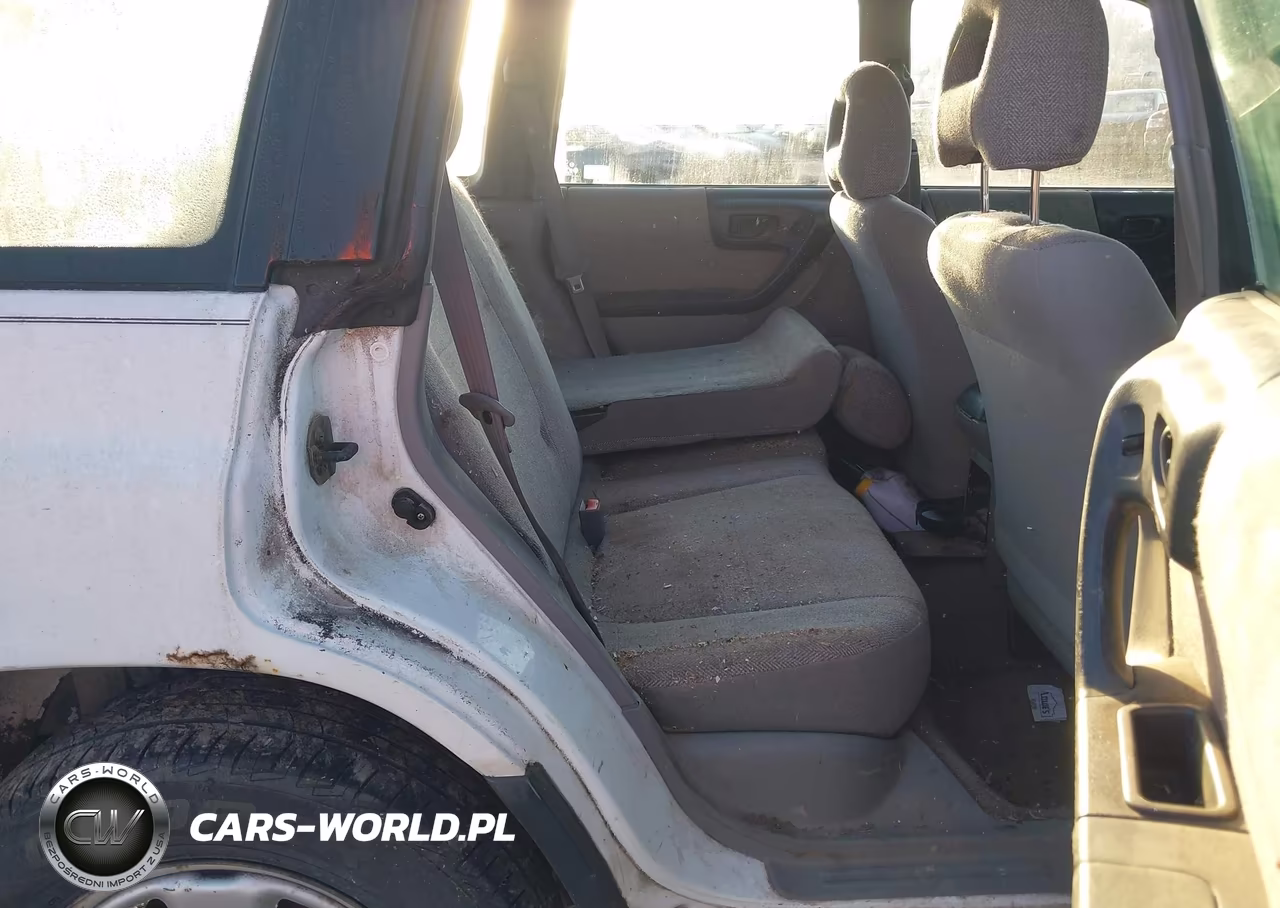 2002 Subaru Forester L VIN:JF1SF63562H744584 - 8