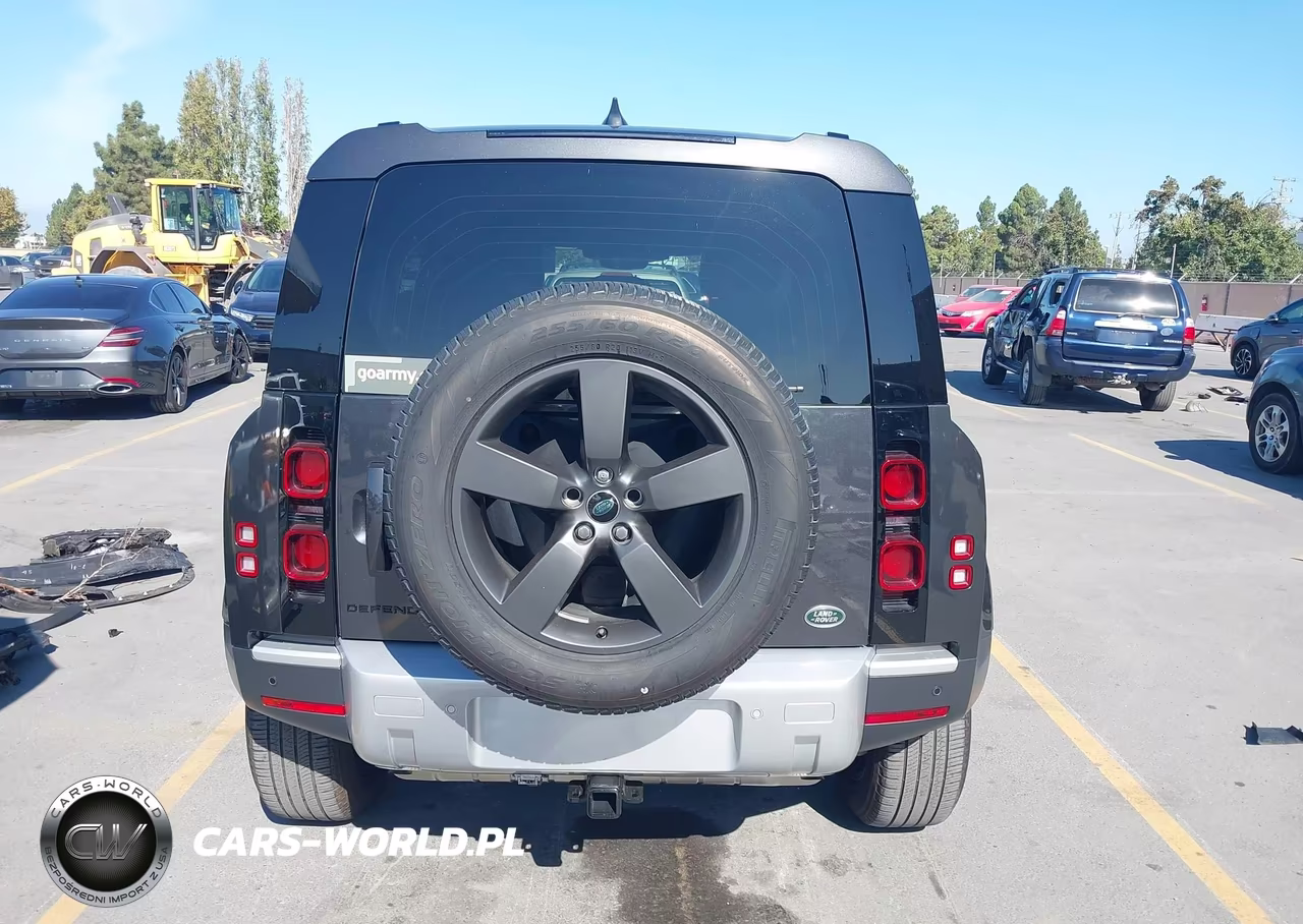 2023 Land Rover Defender 110 S VIN:SALEJ7EX7P2235746 - 17