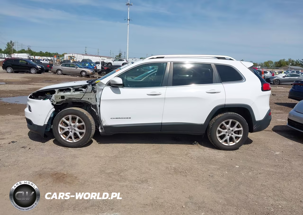 2017 Jeep Cherokee Latitude Fwd VIN:1C4PJLCB1HW616938 - 15