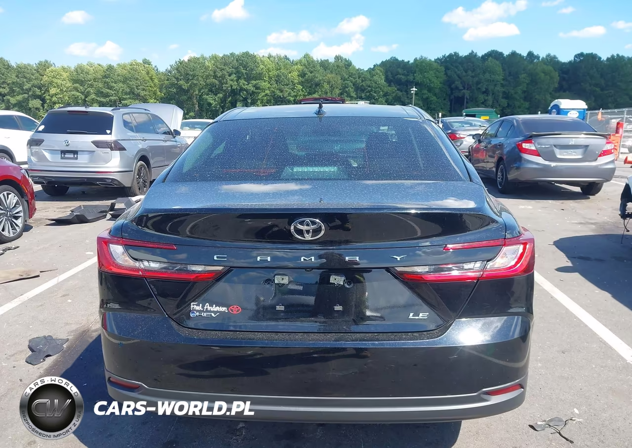 2025 Toyota Camry Le VIN:4T1DAACK4SU528200 - 16