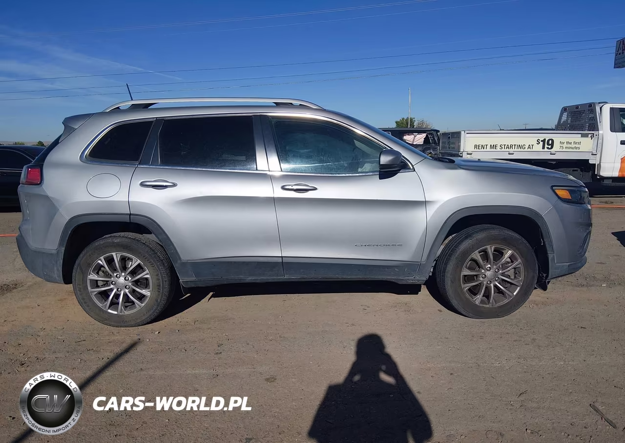 2021 Jeep Cherokee Latitude Lux 4X4 VIN:1C4PJMMX9MD239085 - 12