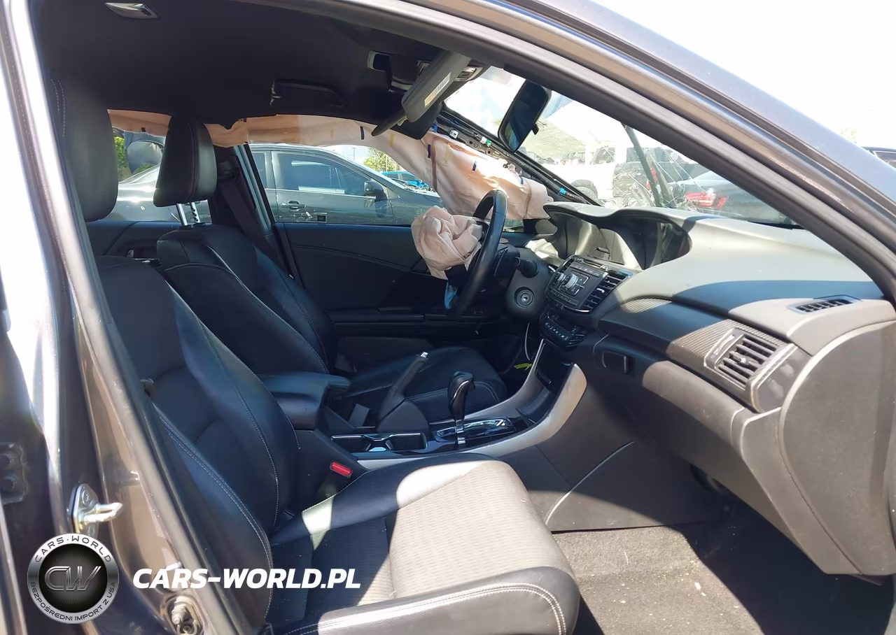 2017 Honda Accord Sport VIN:1HGCR2F52HA143234 - 5