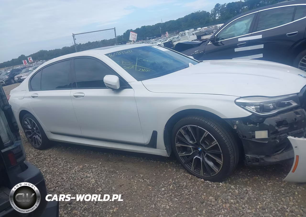 2016 BMW 750I xDrive VIN:WBA7F2C52GG419370 - 13