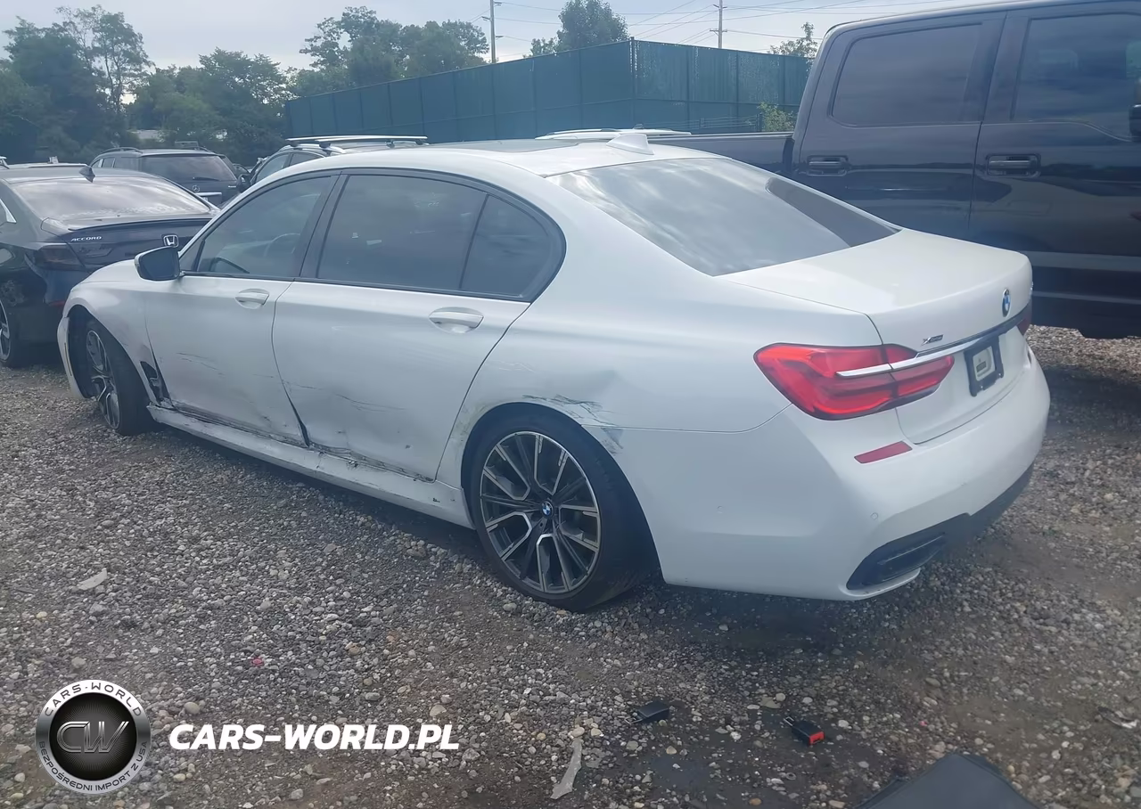 2016 BMW 750I xDrive VIN:WBA7F2C52GG419370 - 3