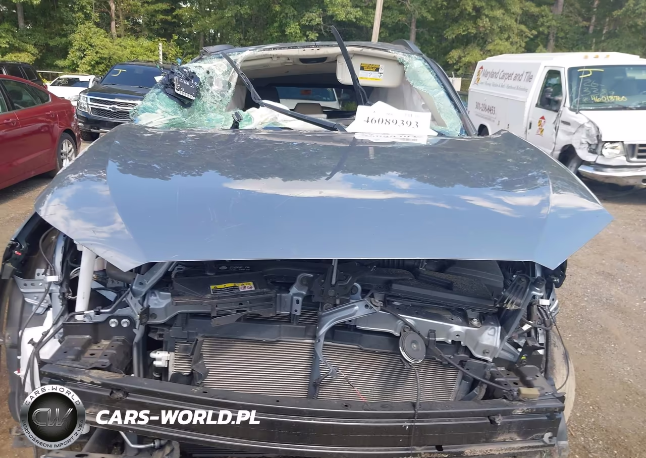 2023 Toyota Corolla Cross Xle VIN:7MUDAABG6PV047139 - 10