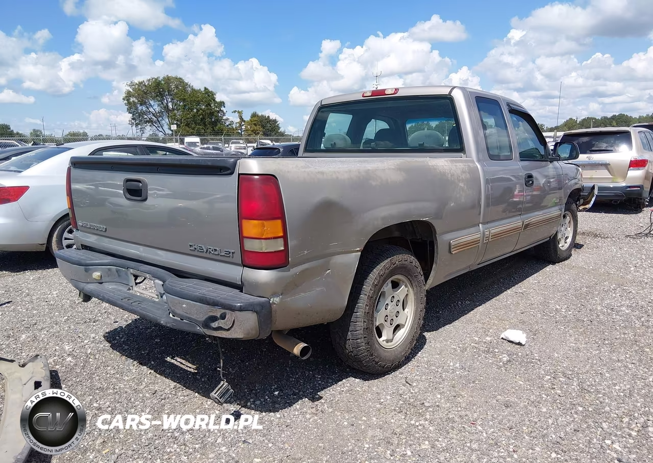 2002 Chevrolet Silverado 1500 Ls VIN:2GCEC19V721115932 - 4