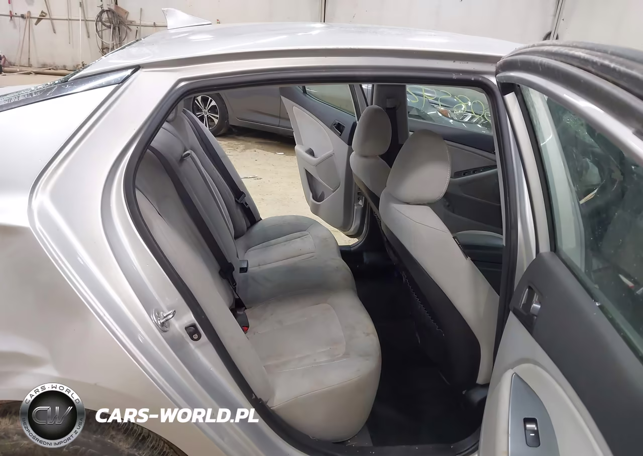 2011 Kia Optima Lx VIN:KNAGM4A75B5175787 - 8