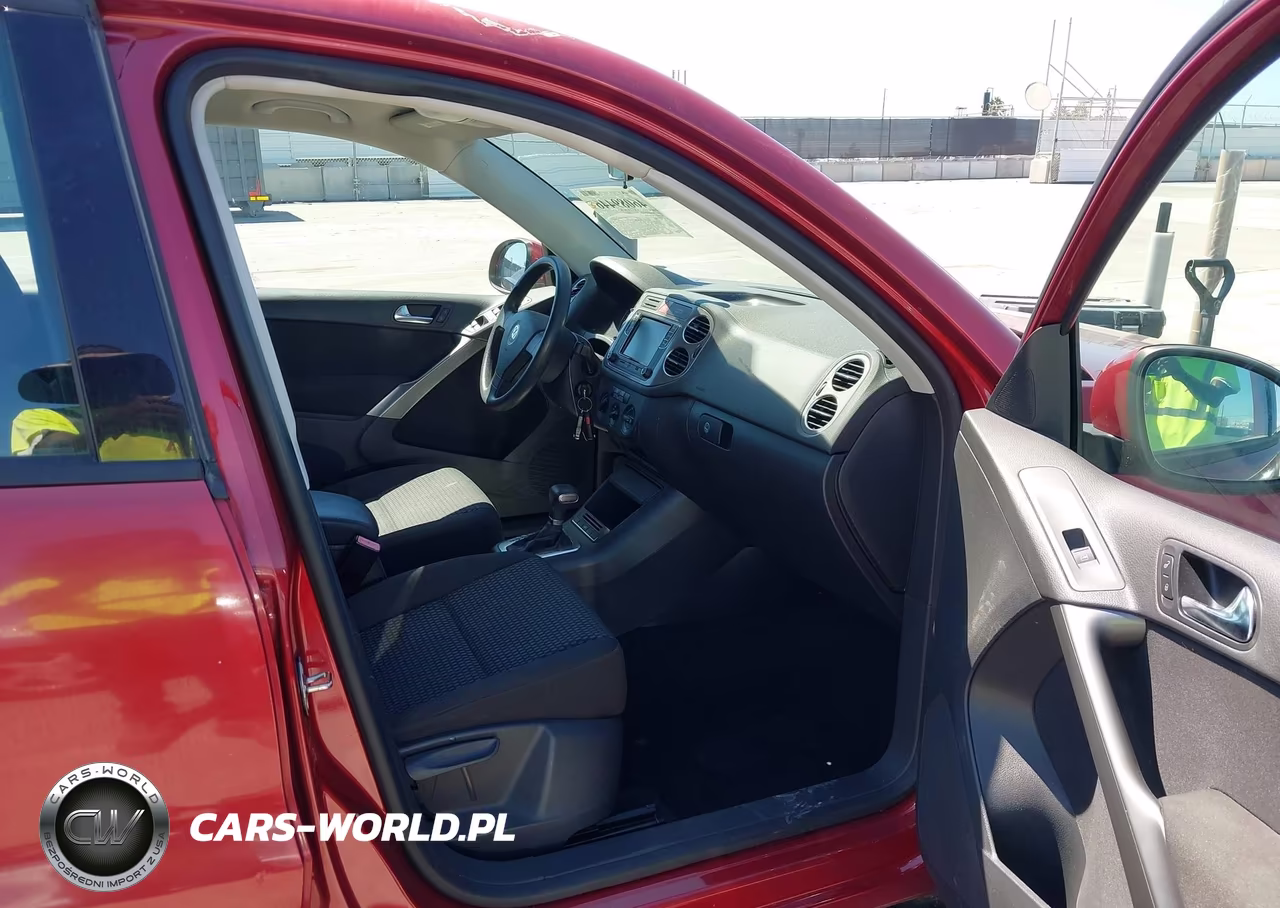 2009 Volkswagen Tiguan S VIN:WVGAV75N39W522310 - 5
