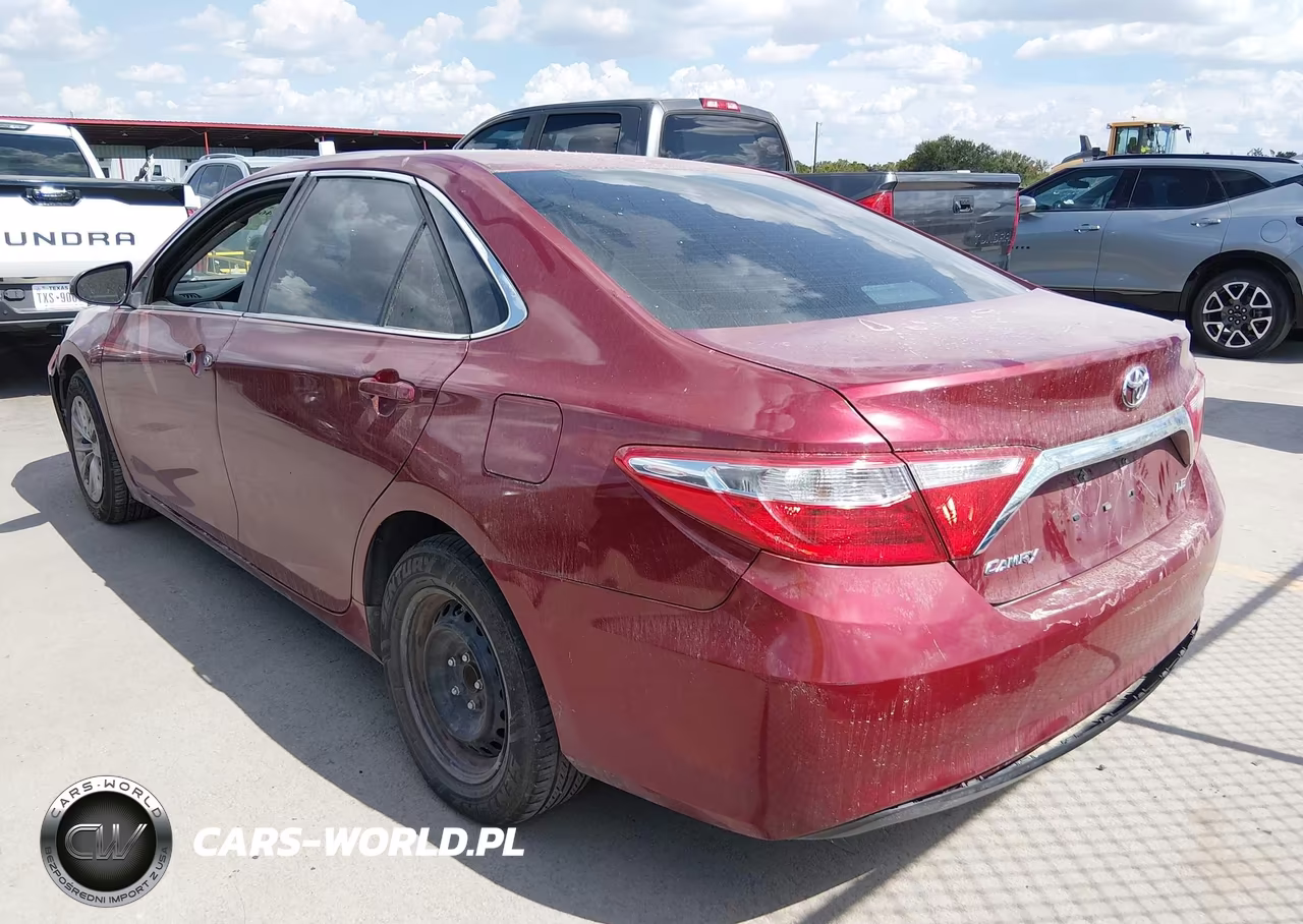 2015 Toyota Camry Le VIN:4T1BF1FKXFU989850 - 3
