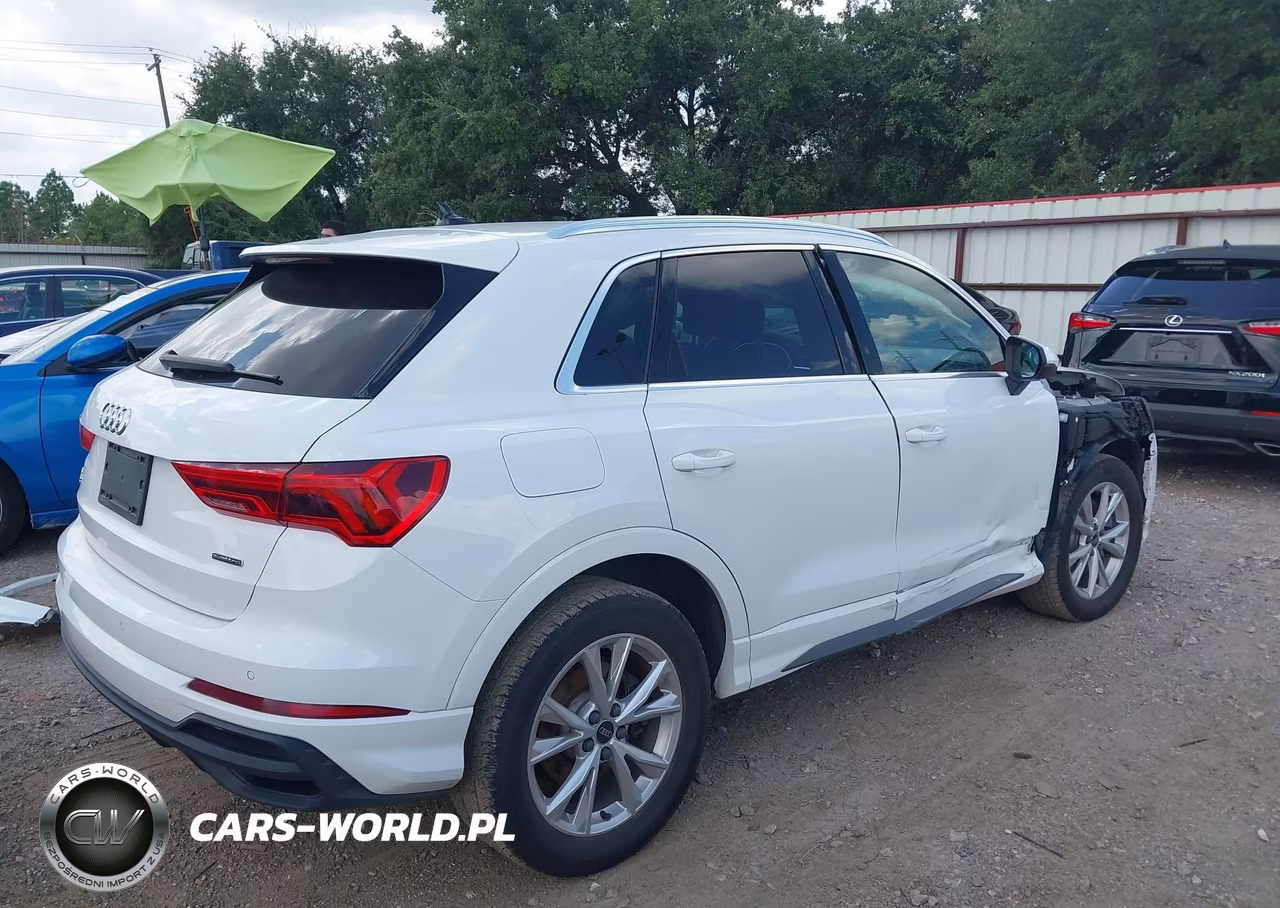 2023 Audi Q3 Premium 45 Tfsi S Line Quattro Tiptronic VIN:WA1DECF36P1075905 - 4