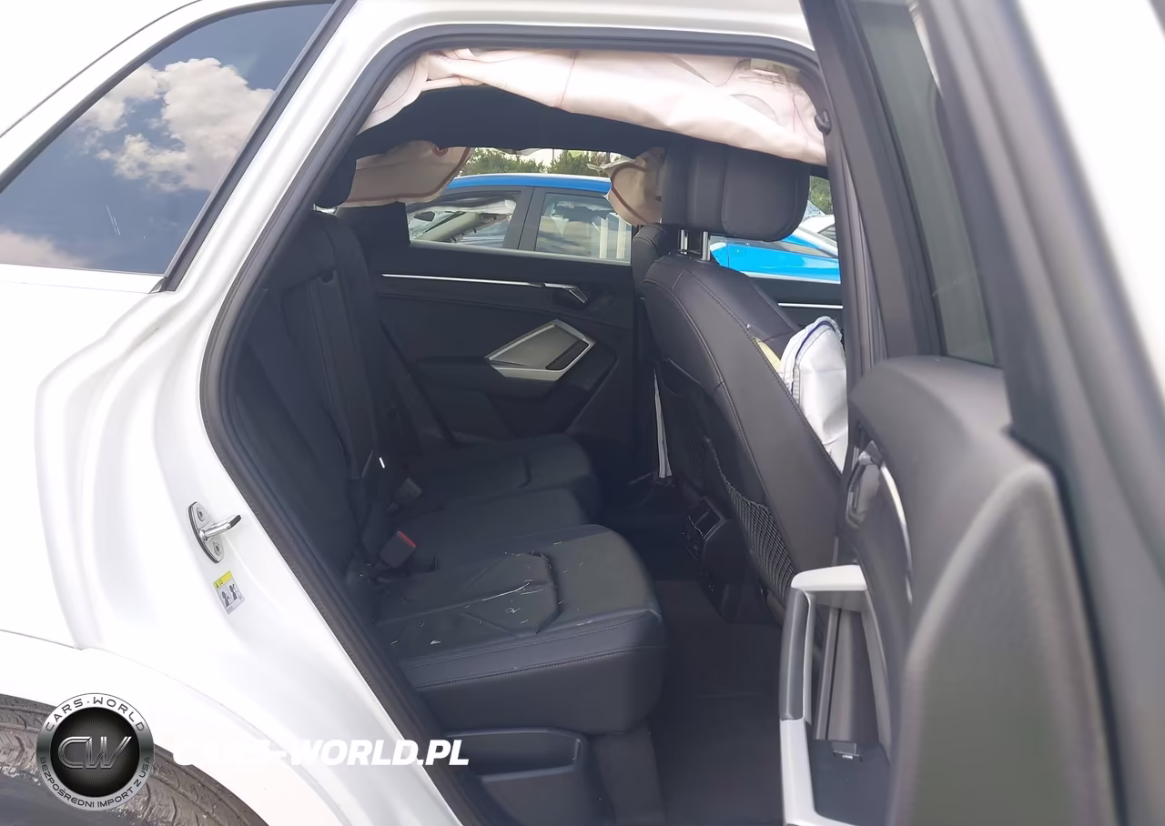 2023 Audi Q3 Premium 45 Tfsi S Line Quattro Tiptronic VIN:WA1DECF36P1075905 - 8