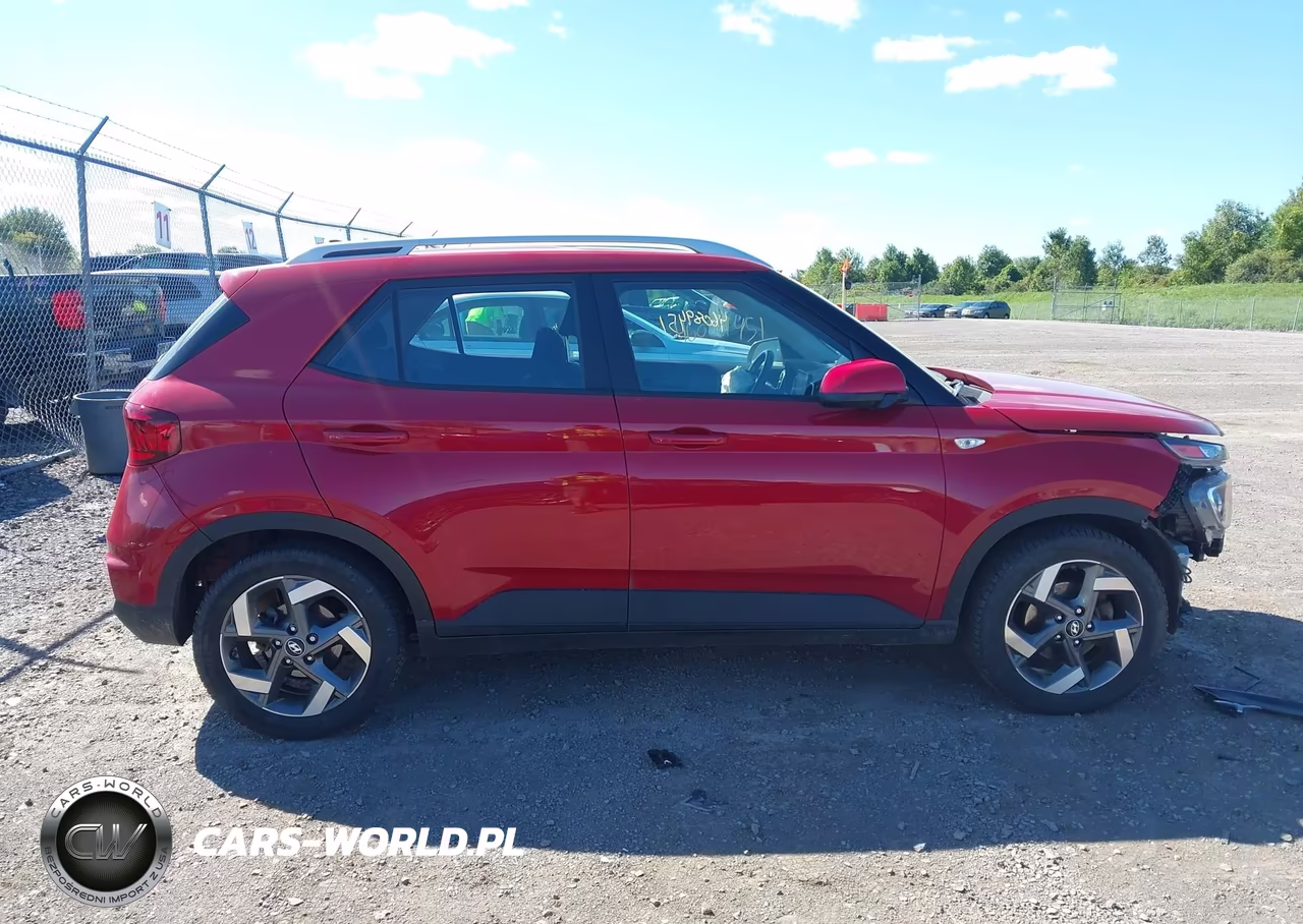 2022 Hyundai Venue Sel VIN:KMHRC8A34NU156608 - 13