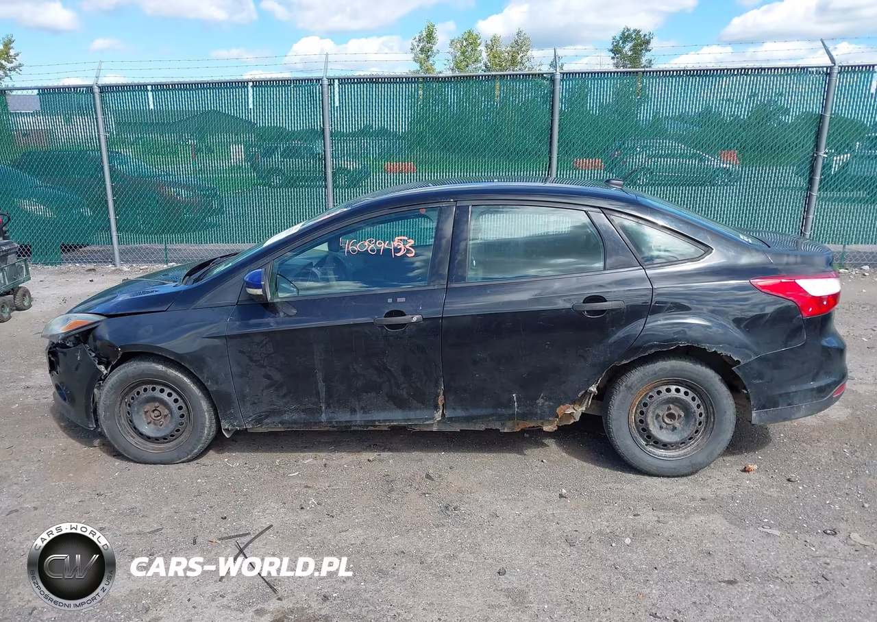 2012 Ford Focus S VIN:1FAHP3E23CL461762 - 14