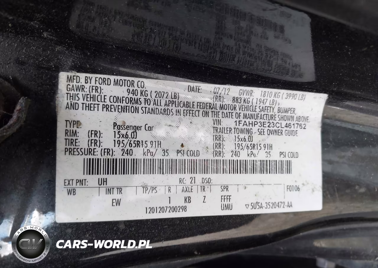 2012 Ford Focus S VIN:1FAHP3E23CL461762 - 9