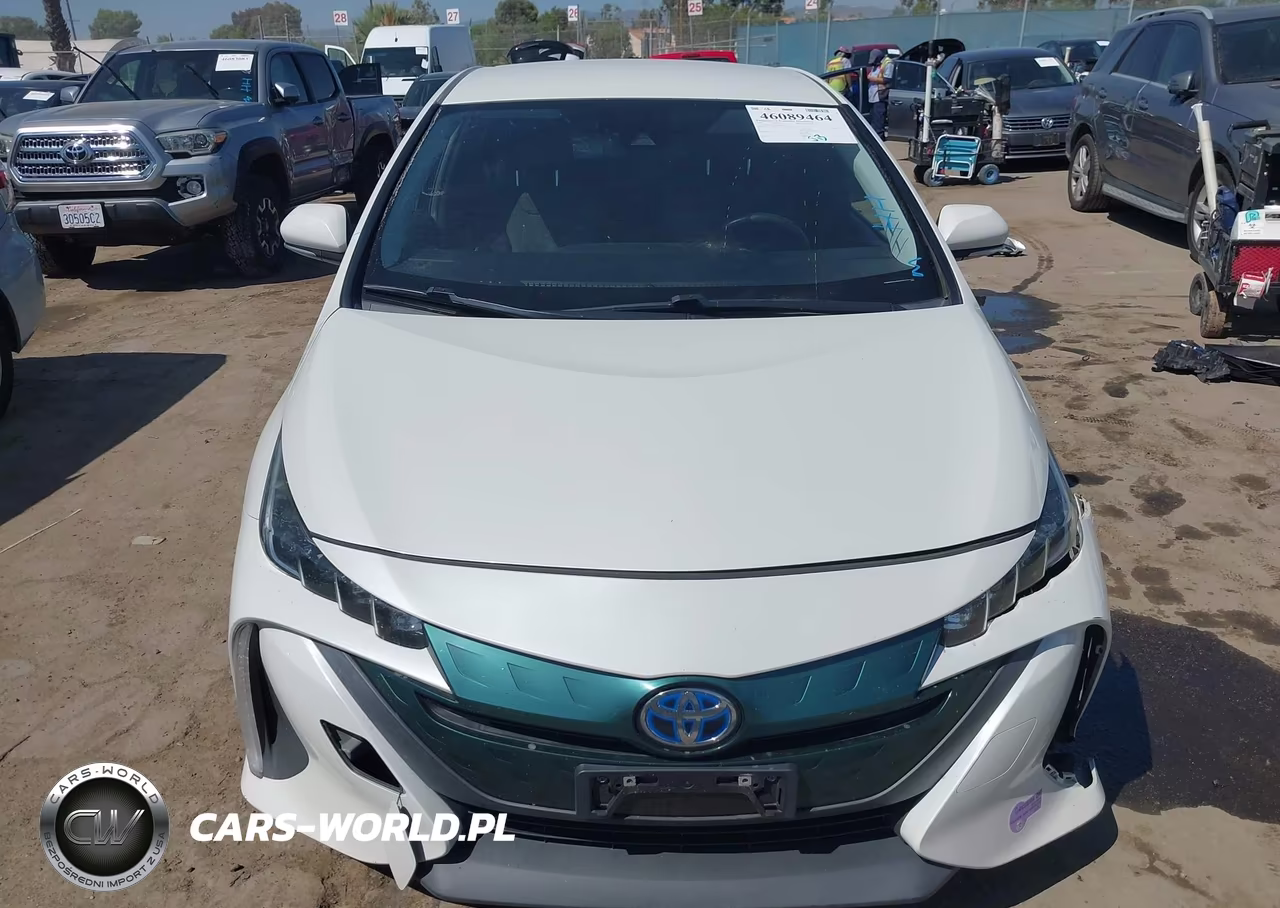 2019 Toyota Prius Prime Premium VIN:JTDKARFP4K3116186 - 12