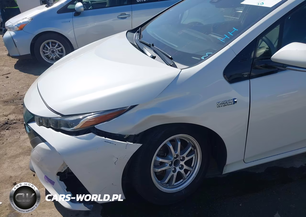 2019 Toyota Prius Prime Premium VIN:JTDKARFP4K3116186 - 6