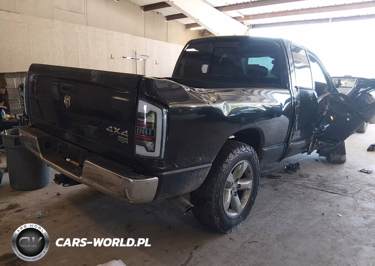 2008 Dodge Ram 1500 VIN:1D7HU18228S583552 - 4