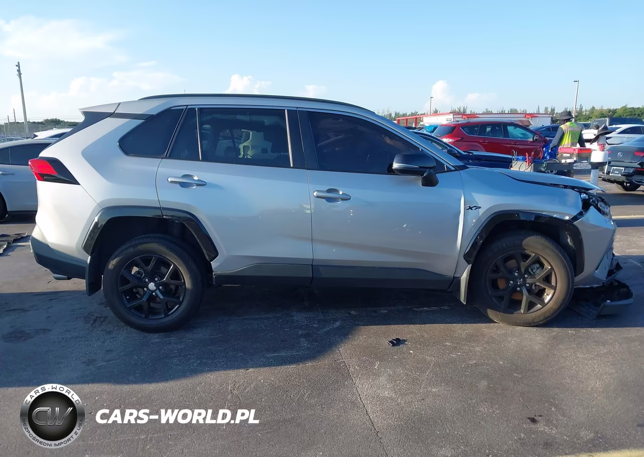 2024 Toyota Rav4 Xle VIN:2T3W1RFV5RW354183 - 14
