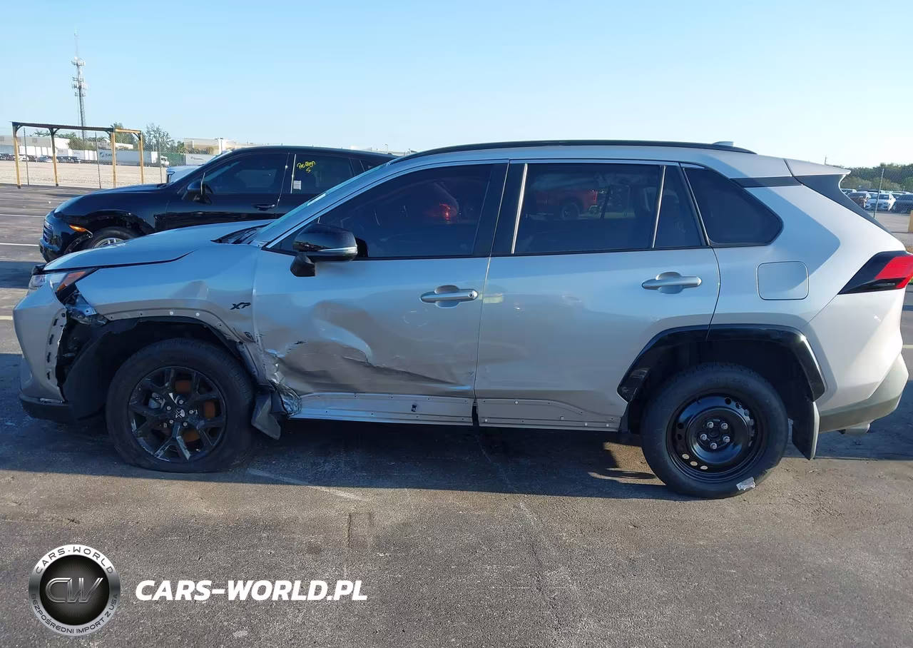 2024 Toyota Rav4 Xle VIN:2T3W1RFV5RW354183 - 15