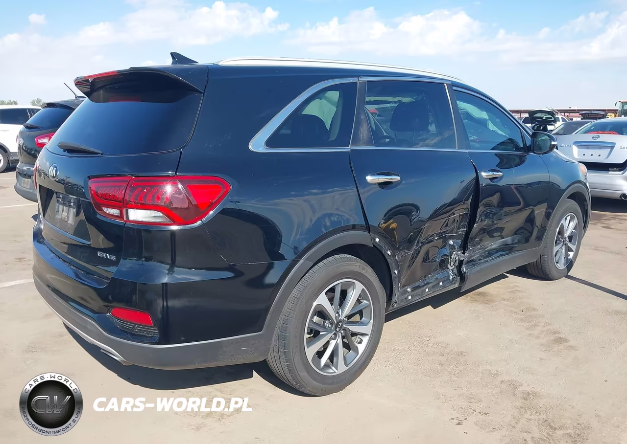 2019 Kia Sorento 3.3L Ex VIN:5XYPH4A53KG439683 - 4