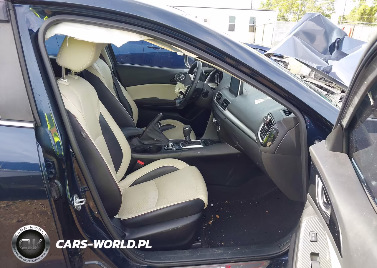 2015 Mazda Mazda3 S Grand Touring VIN:JM1BM1M35F1238355 - 5