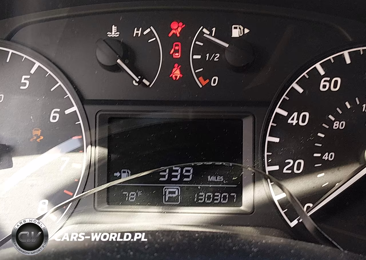 2017 Nissan Sentra S VIN:3N1AB7AP7HY406350 - 15