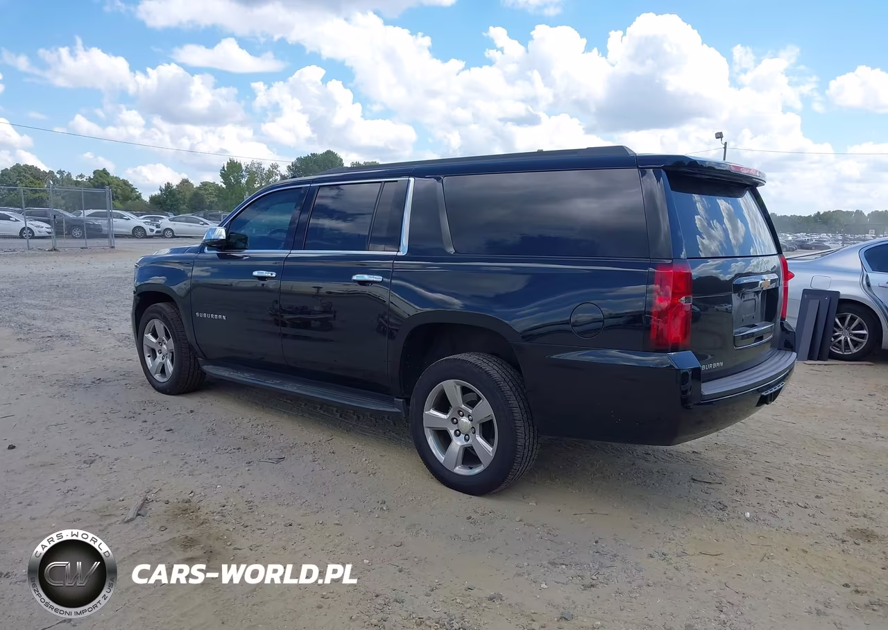 2019 Chevrolet Suburban Lt VIN:1GNSCHKC6KR356304 - 3