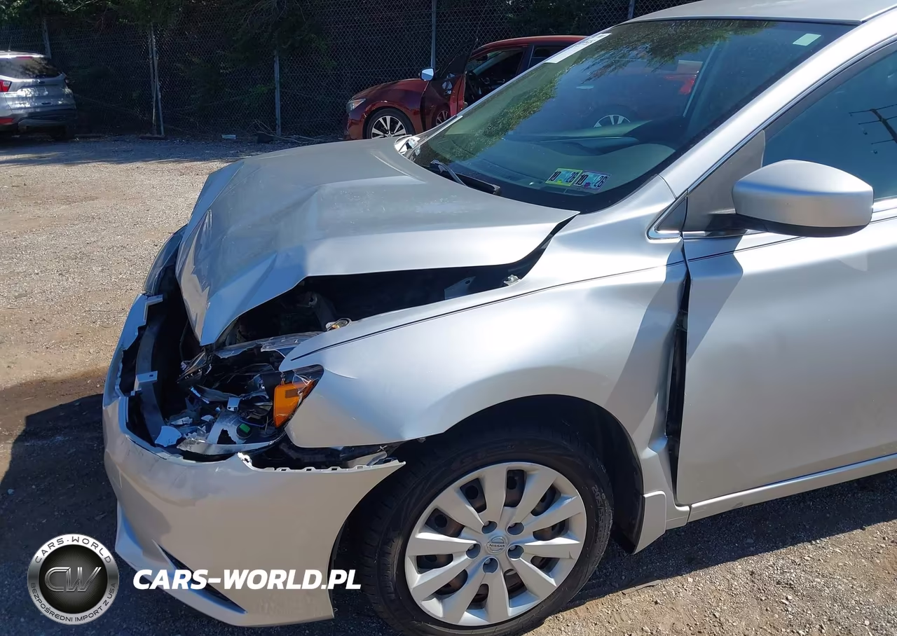 2017 Nissan Sentra S VIN:3N1AB7APXHY207440 - 13
