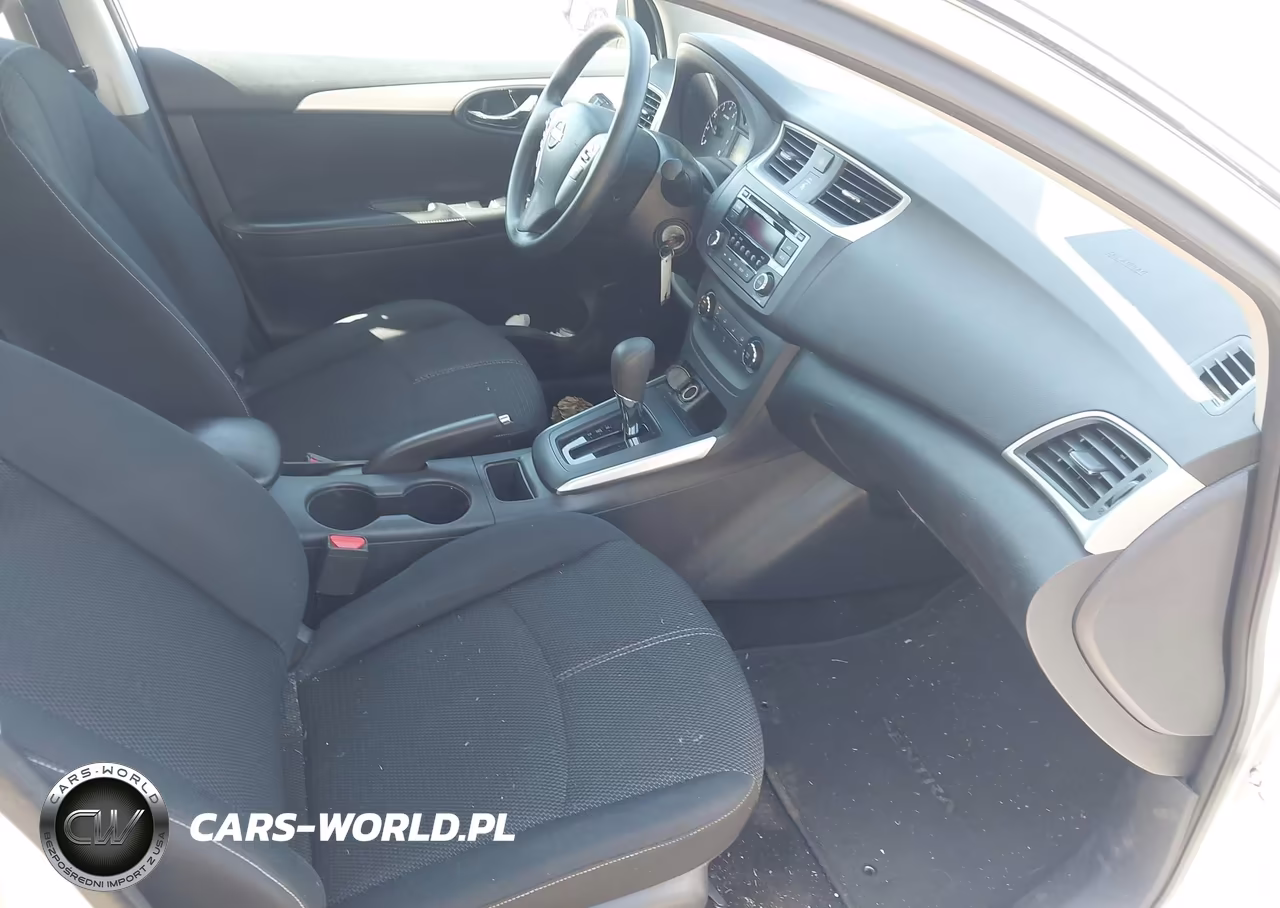 2017 Nissan Sentra S VIN:3N1AB7APXHY207440 - 5