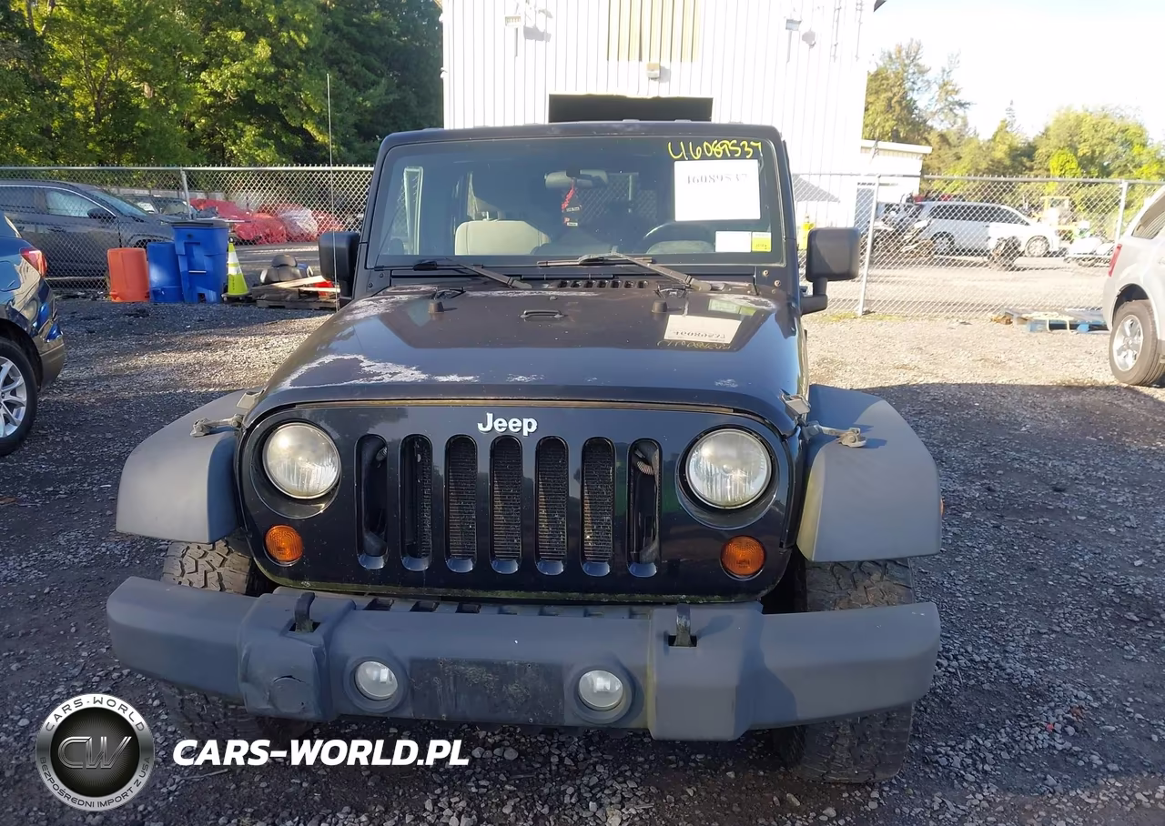2010 Jeep Wrangler Unlimited Sport VIN:1J4BA3H16AL201481 - 12