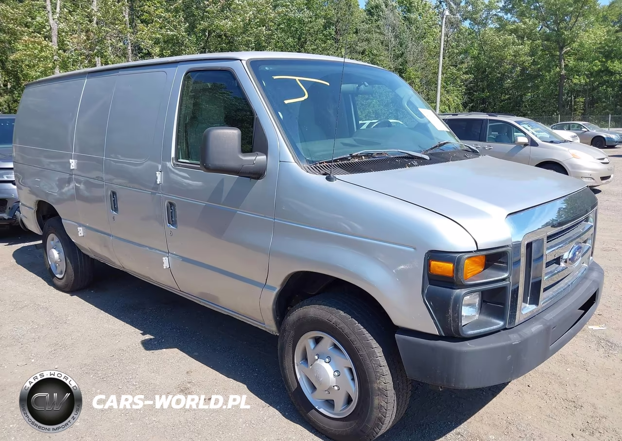 2013 Ford E-250 Commercial – zdjęcie 1 z 16