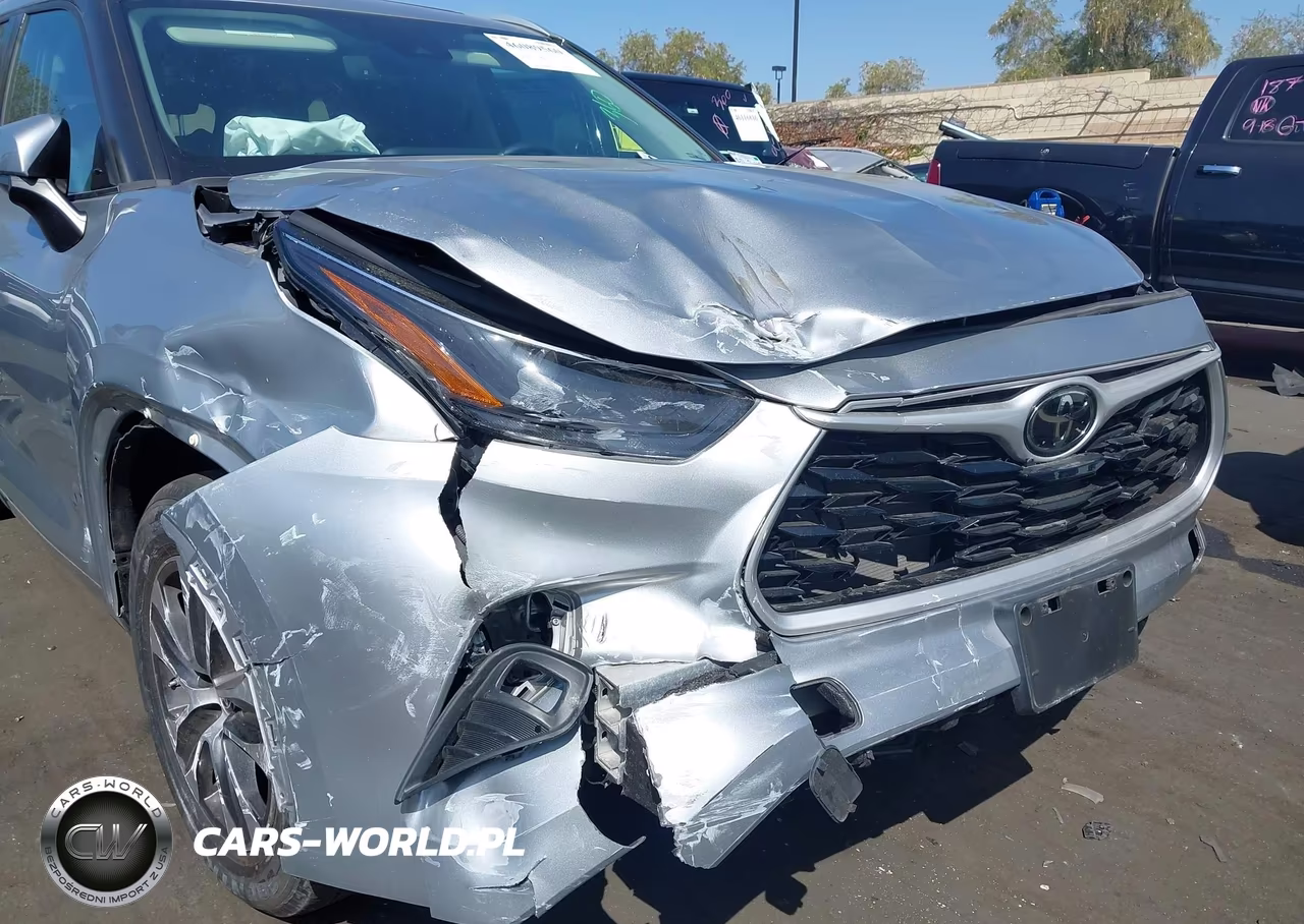 2022 Toyota Highlander Xle VIN:5TDHZRAH6NS100092 - 6