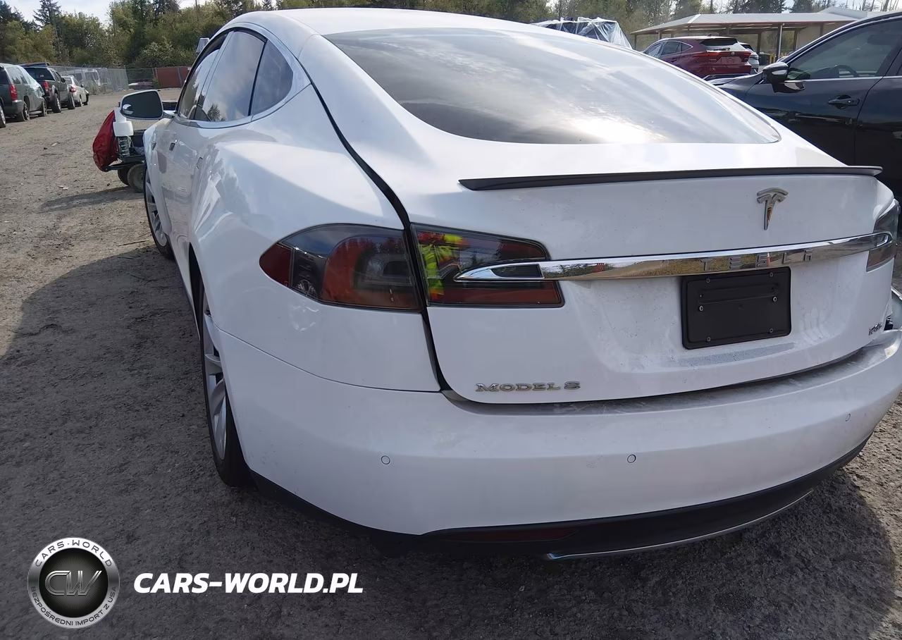 2014 Tesla Model S P85 VIN:5YJSA1H17EFP51467 - 22