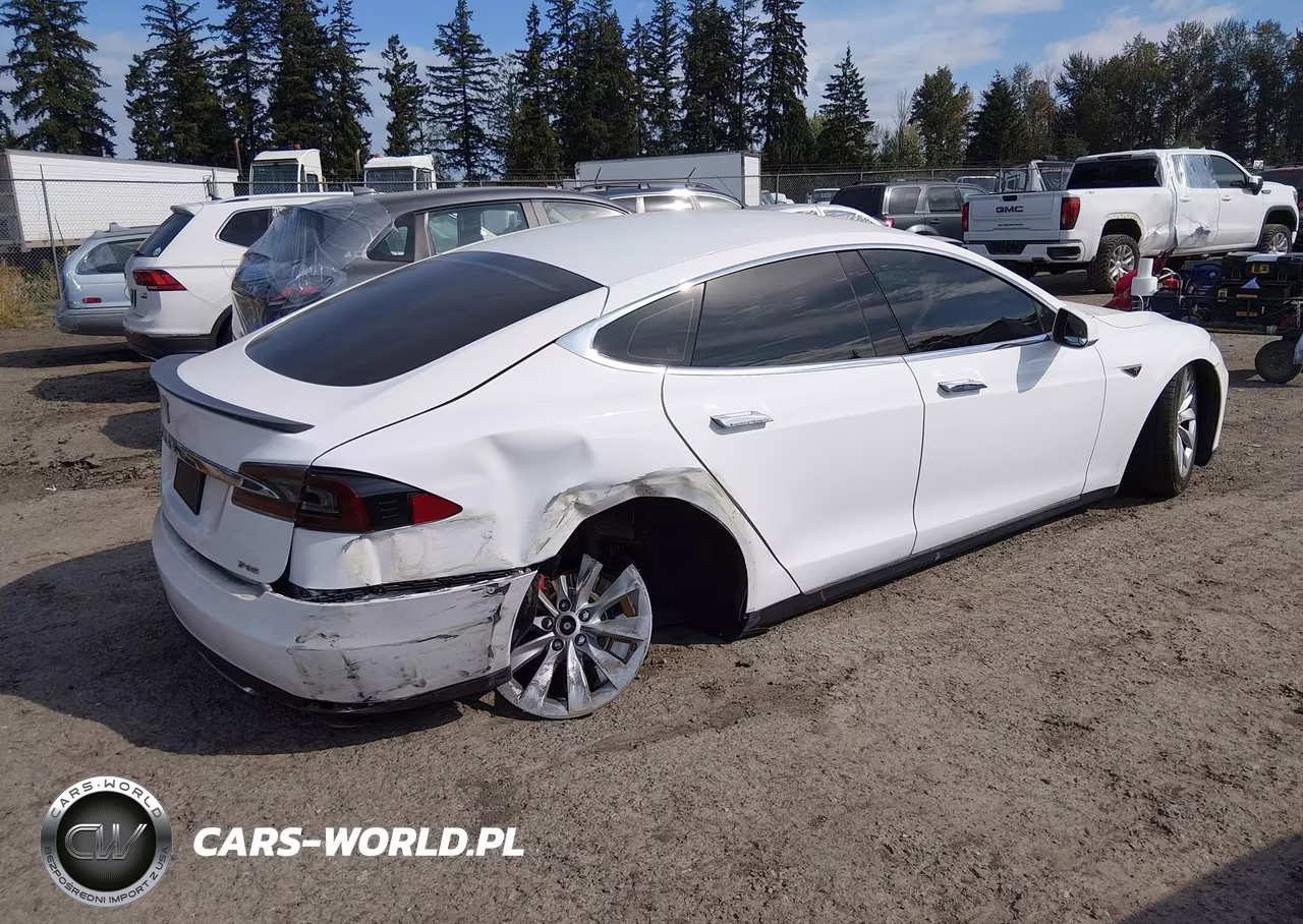 2014 Tesla Model S P85 VIN:5YJSA1H17EFP51467 - 4